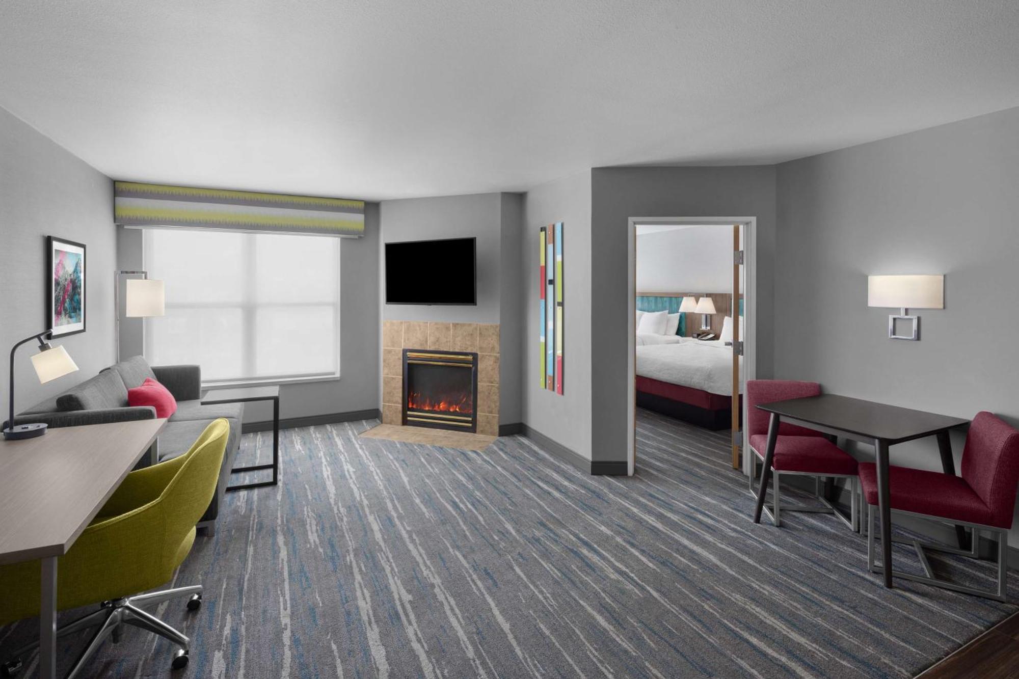 Hampton Inn & Suites Orem/Provo Exterior photo