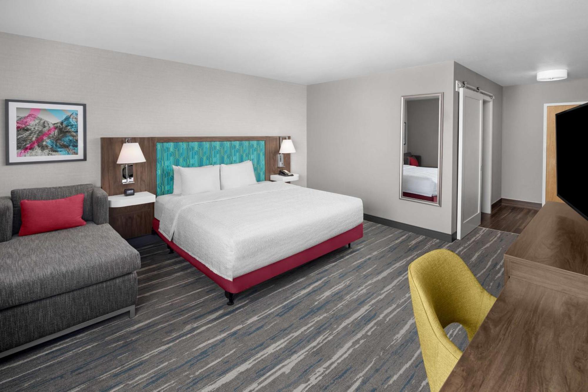 Hampton Inn & Suites Orem/Provo Exterior photo